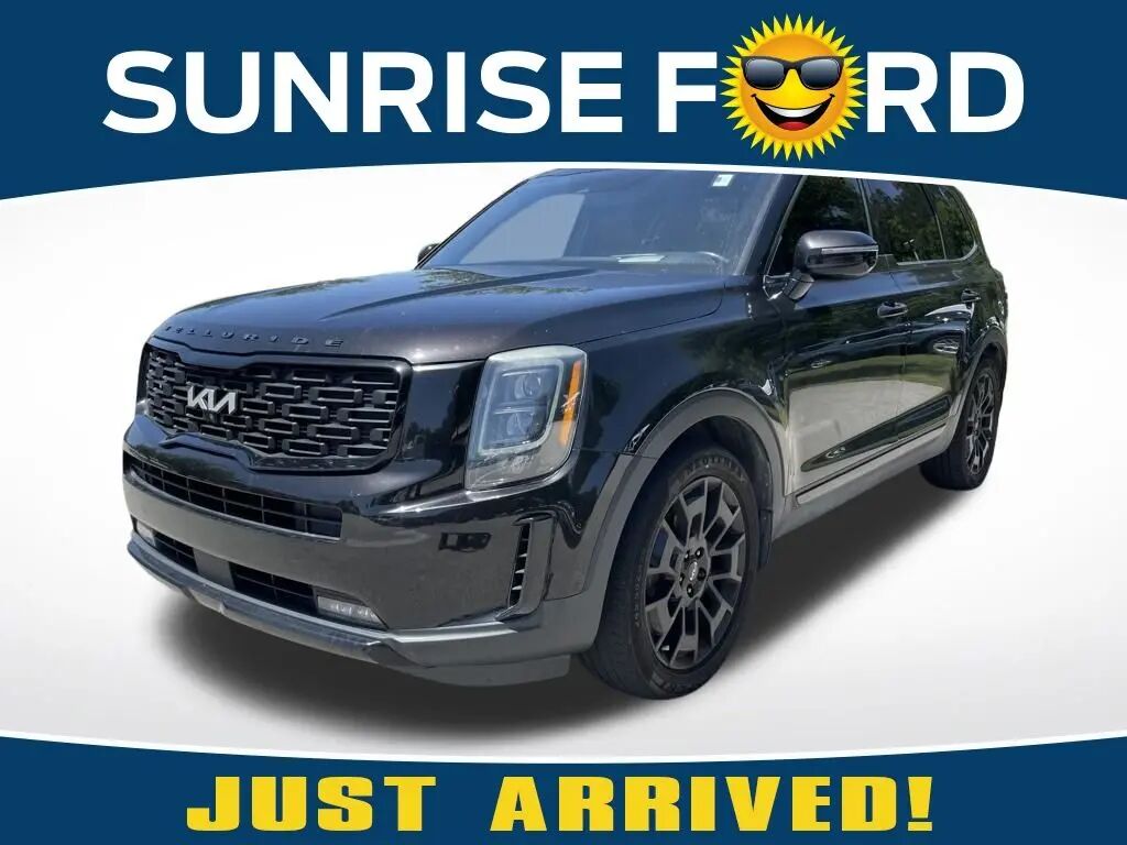2022 Kia Telluride SX — photo 1 of 13
