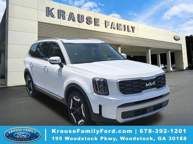 2024 Kia Telluride S — photo 1 of 13
