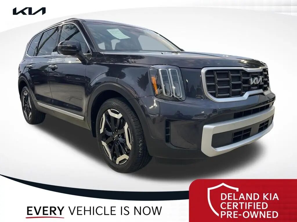 2025 Kia Telluride S — photo 1 of 13