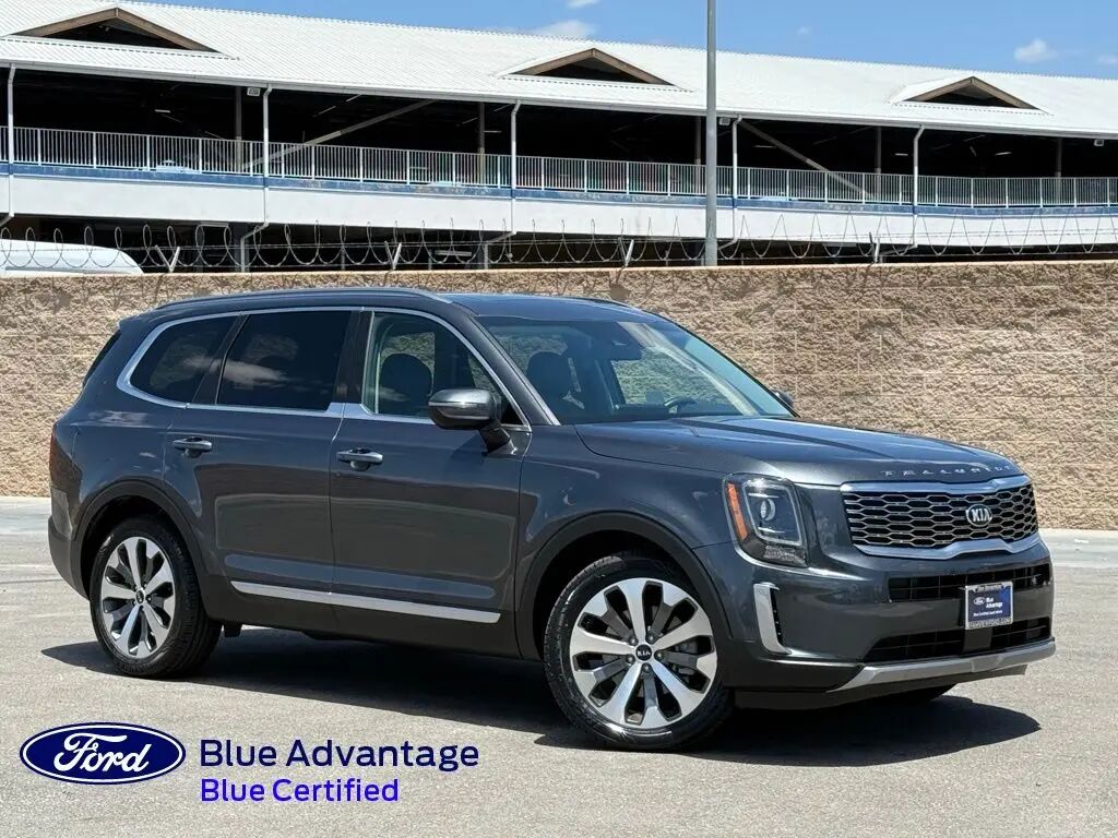 2021 Kia Telluride S — photo 1 of 12