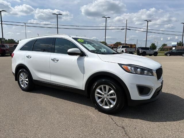 2016 Kia Sorento L