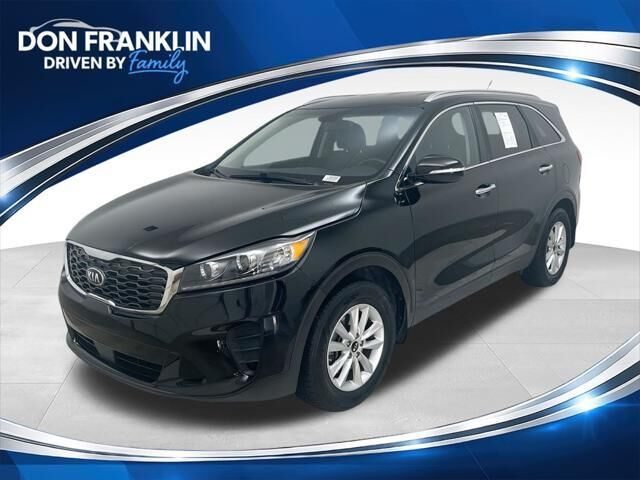 2020 Kia Sorento LX — photo 1 of 1