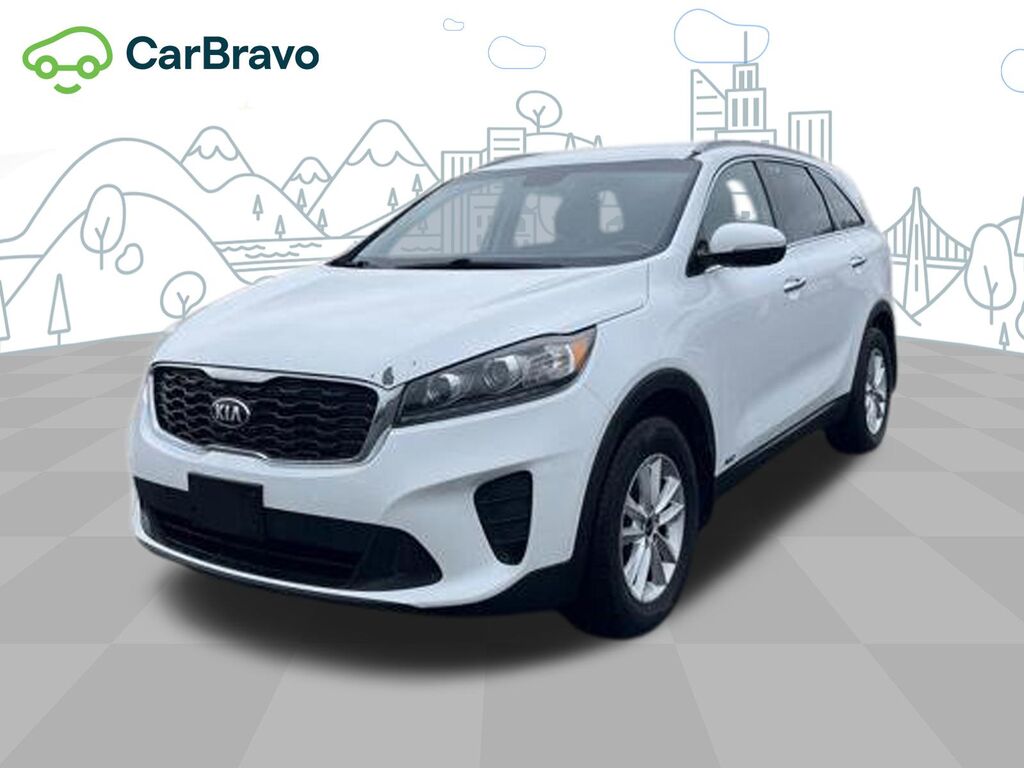 2019 Kia Sorento LX — photo 1 of 7