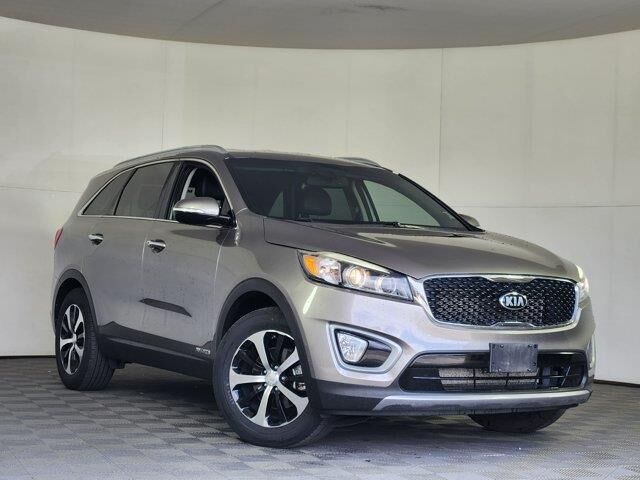 2018 Kia Sorento EX V6
