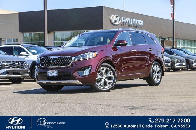 2017 Kia Sorento SX Limited V6 — photo 1 of 11