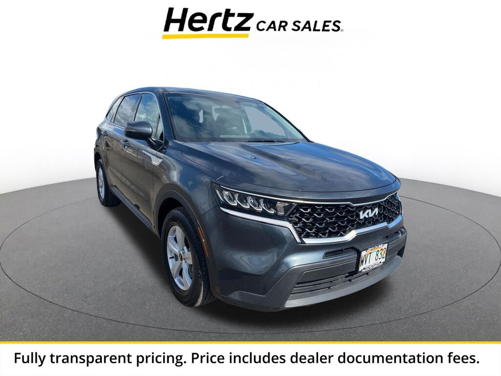 2023 Kia Sorento LX — photo 1 of 1