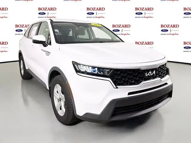 2022 Kia Sorento LX