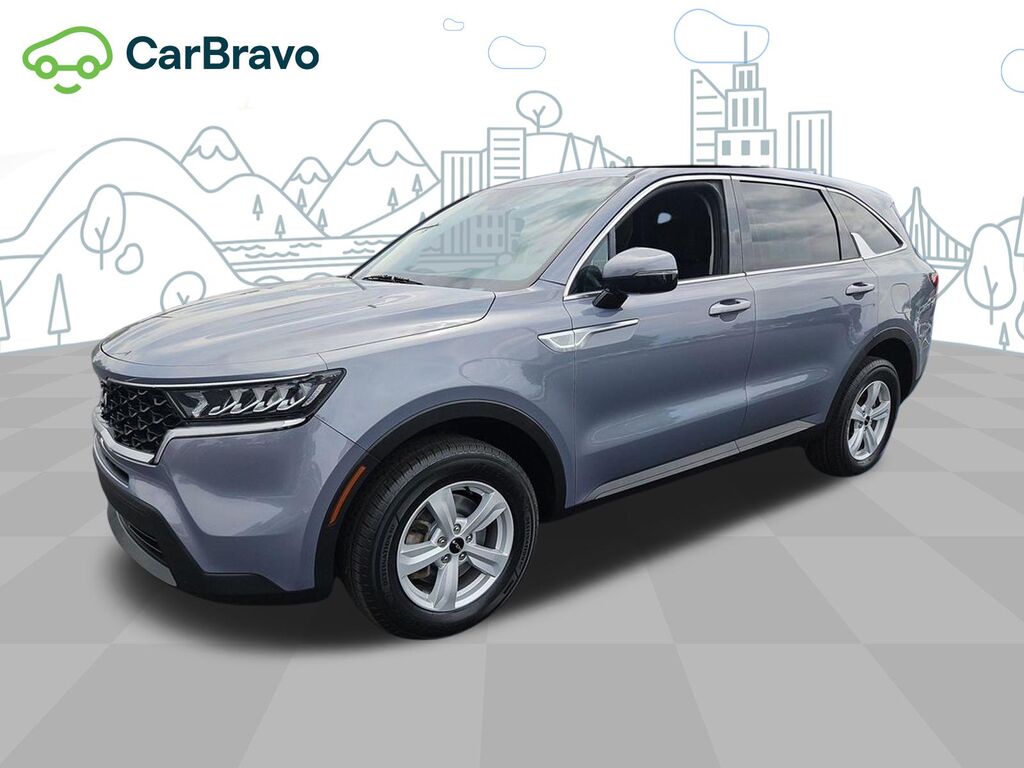 2023 Kia Sorento LX — photo 1 of 6