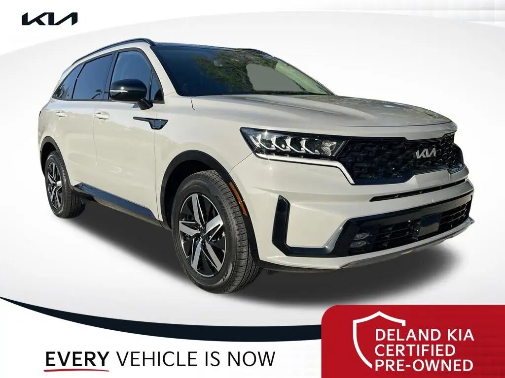 2023 Kia Sorento EX — photo 1 of 13