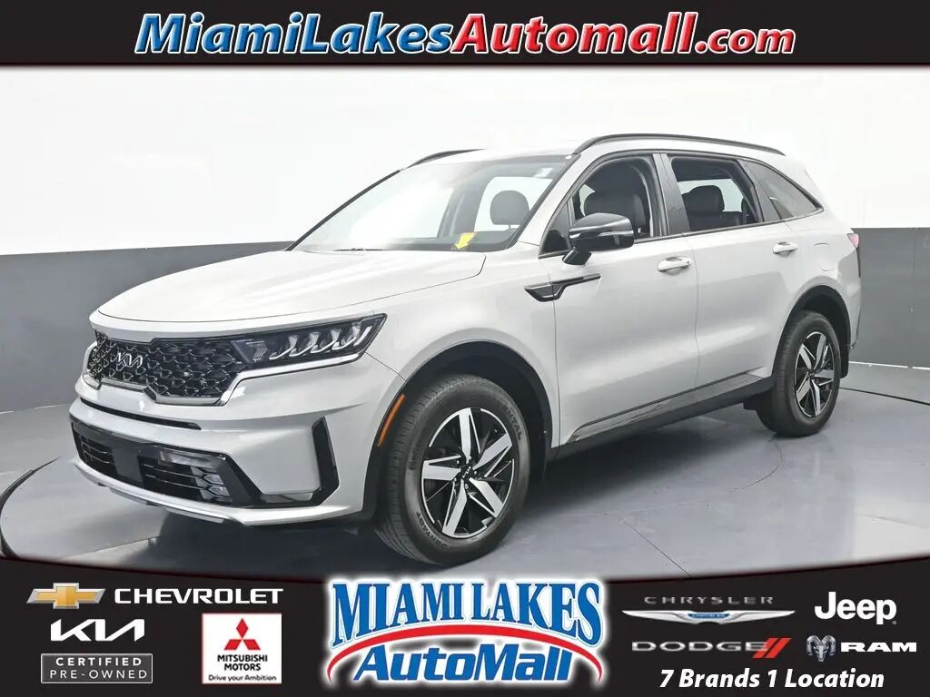 2023 Kia Sorento EX — photo 1 of 13