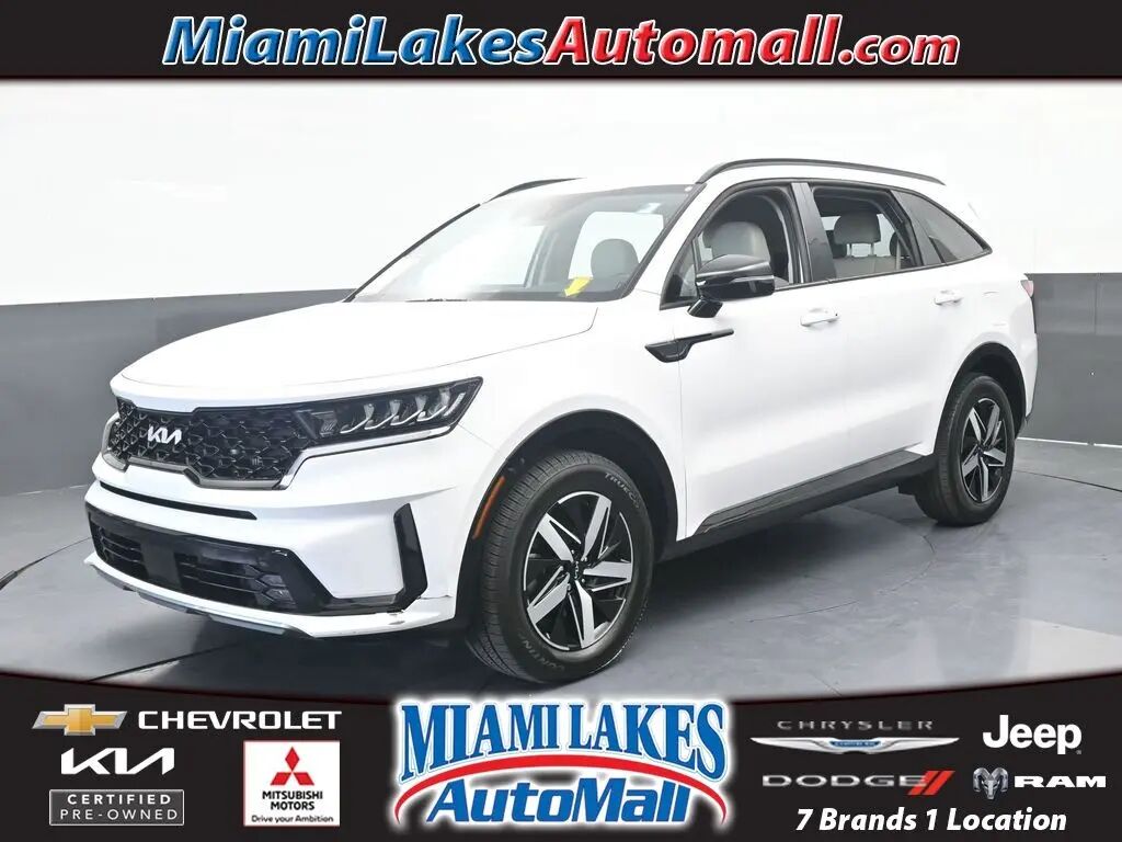 2023 Kia Sorento EX — photo 1 of 13