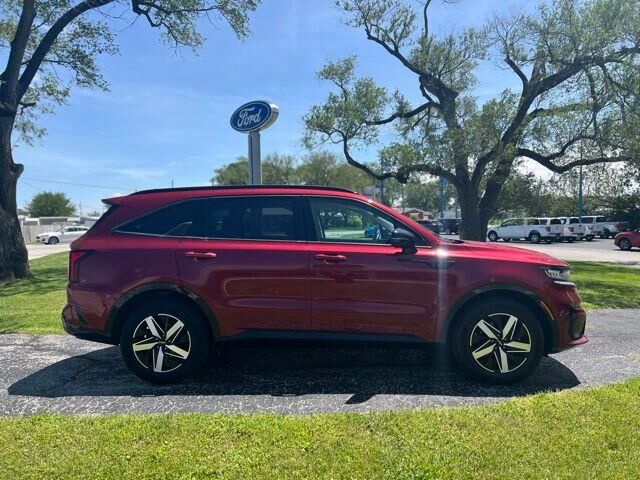 2022 Kia Sorento EX