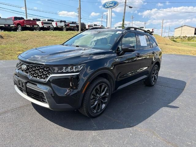 2021 Kia Sorento EX — photo 1 of 12