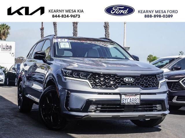 2021 Kia Sorento SX — photo 1 of 12