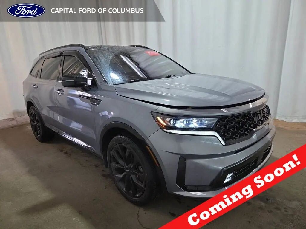 2022 Kia Sorento SX — photo 1 of 6