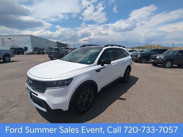 2022 Kia Sorento SX