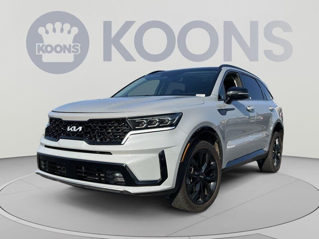 2022 Kia Sorento SX — photo 1 of 1