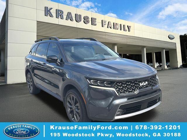 2023 Kia Sorento SX — photo 1 of 13