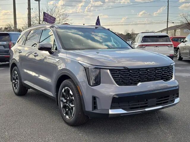 2025 Kia Sorento S