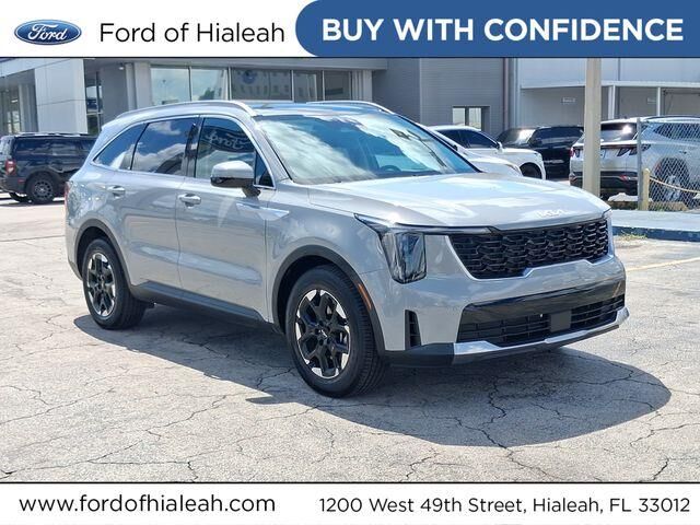 2025 Kia Sorento S