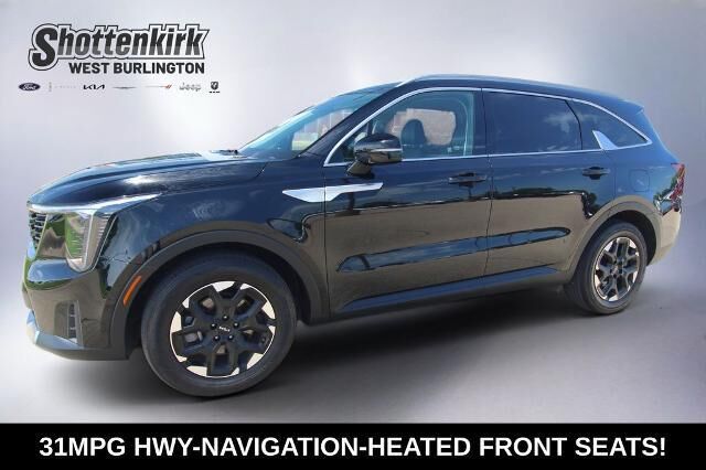 2024 Kia Sorento S — photo 1 of 13