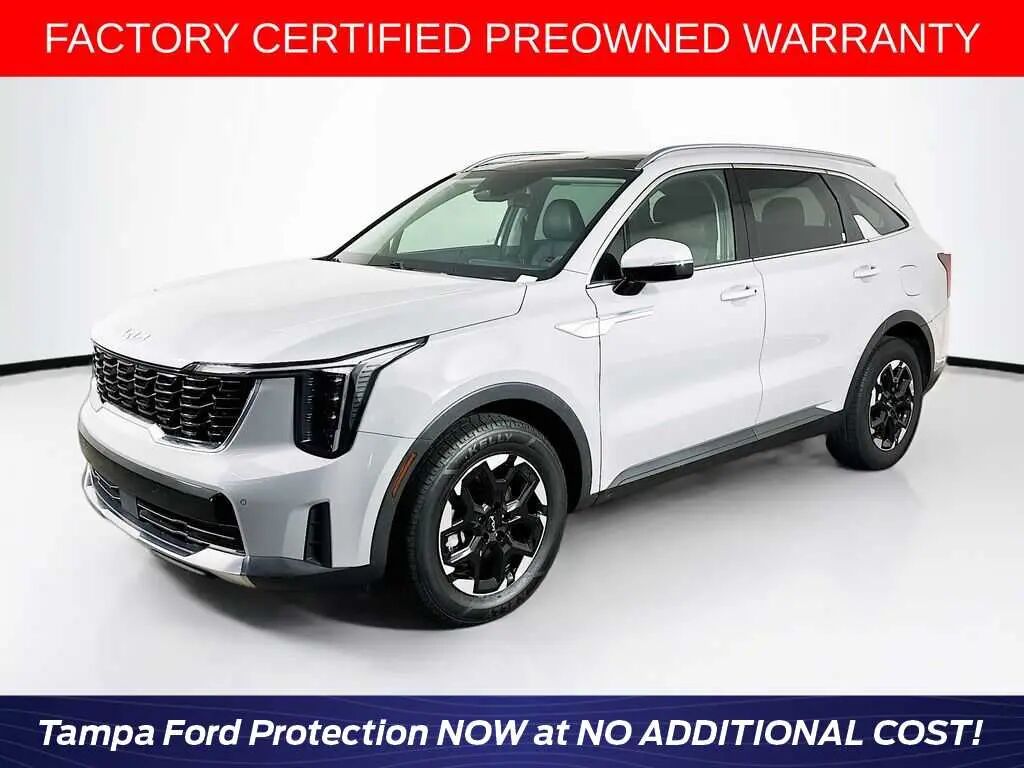 2024 Kia Sorento S — photo 1 of 13