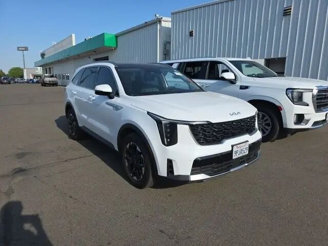 2025 Kia Sorento S