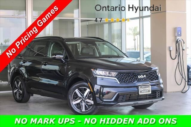 2022 Kia Sorento S