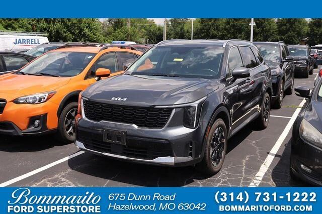 2024 Kia Sorento S