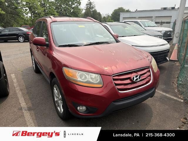 2011 Hyundai SANTA FE SE