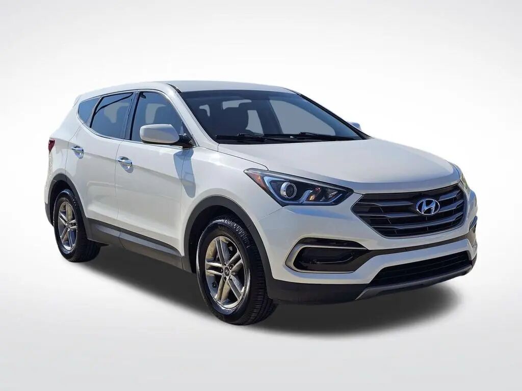 2017 Hyundai SANTA FE Sport 2.4L — photo 1 of 13
