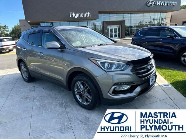 2017 Hyundai SANTA FE Sport 2.4L — photo 1 of 5