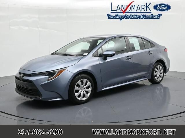 2024 Toyota Corolla LE — photo 1 of 1