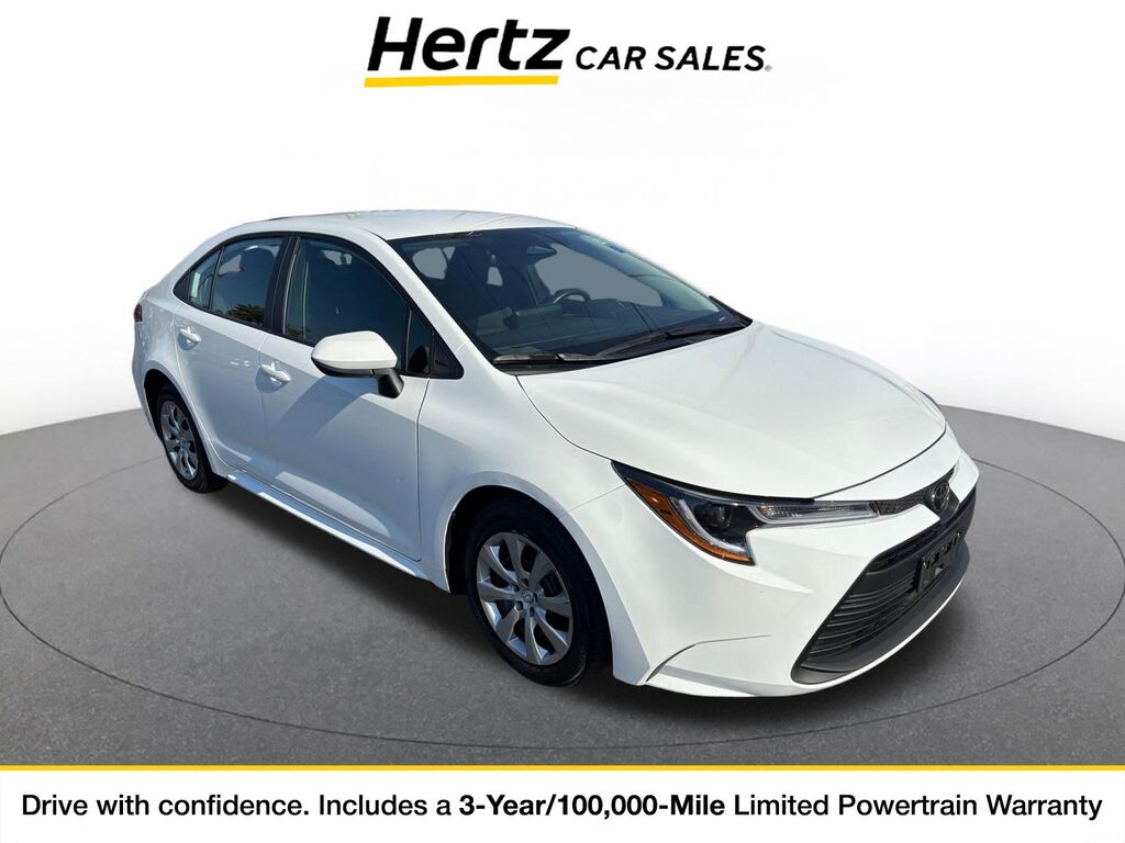 2025 Toyota Corolla LE — photo 1 of 11
