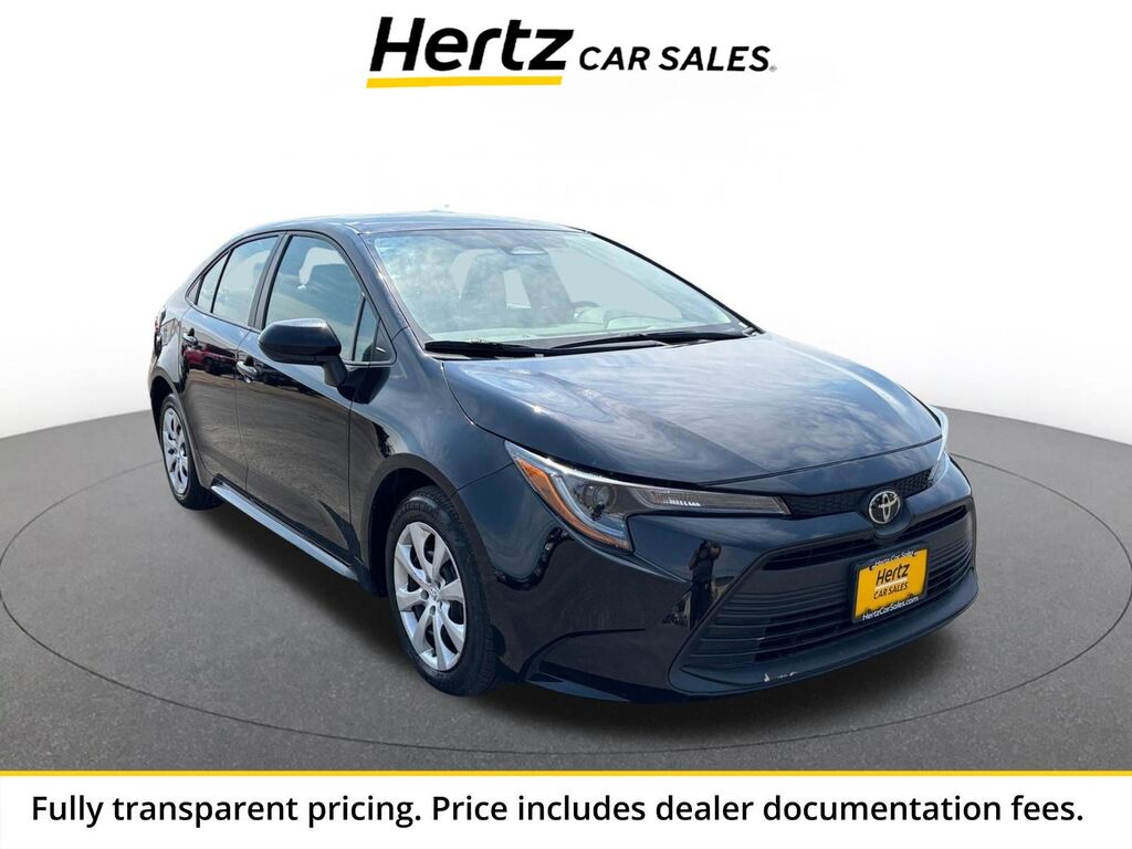 2025 Toyota Corolla LE — photo 1 of 13