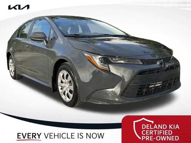 2025 Toyota Corolla LE