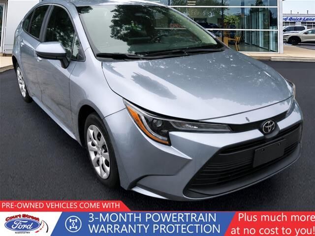 2025 Toyota Corolla LE — photo 1 of 13