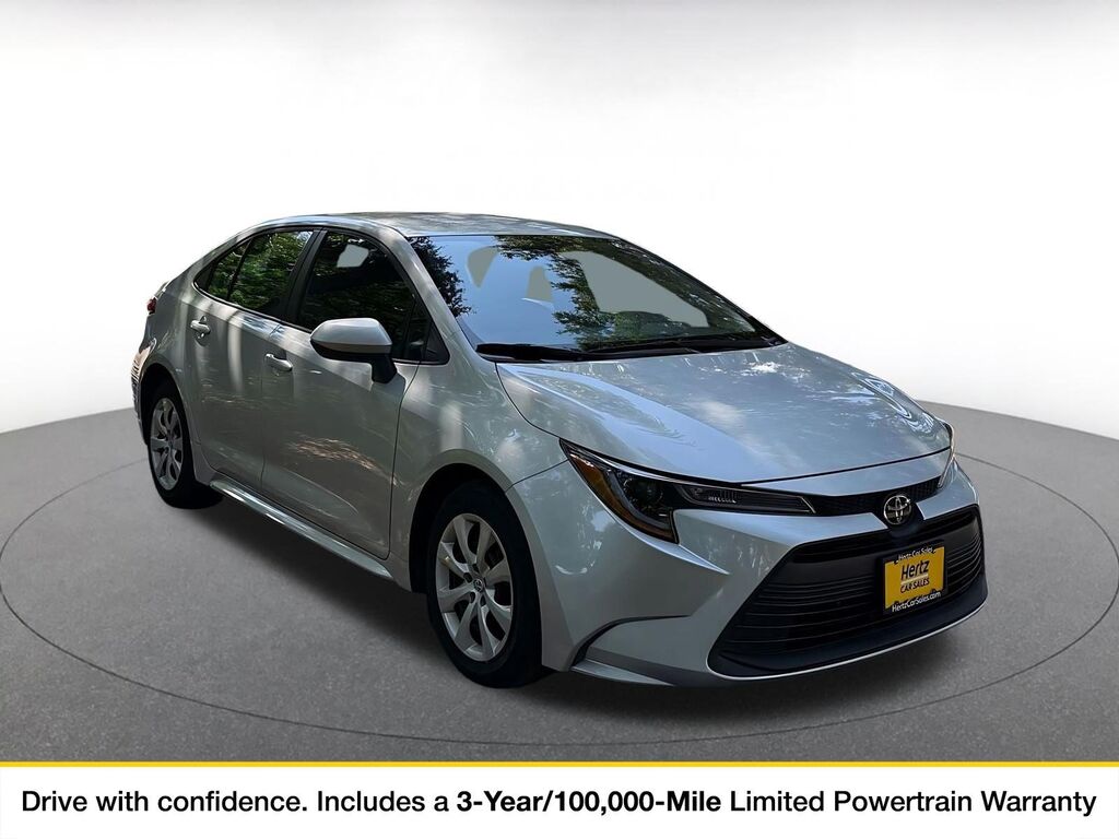 2025 Toyota Corolla LE — photo 1 of 11