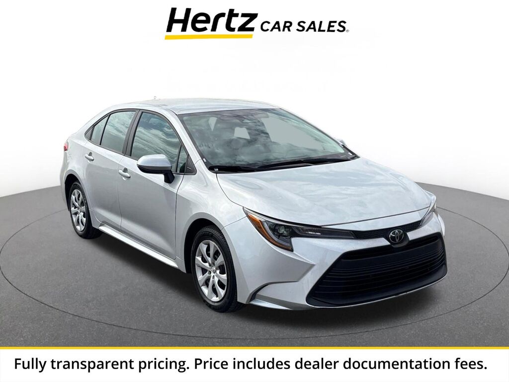 2025 Toyota Corolla LE — photo 1 of 13