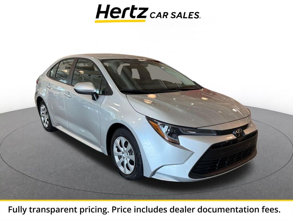 2025 Toyota Corolla LE — photo 1 of 13
