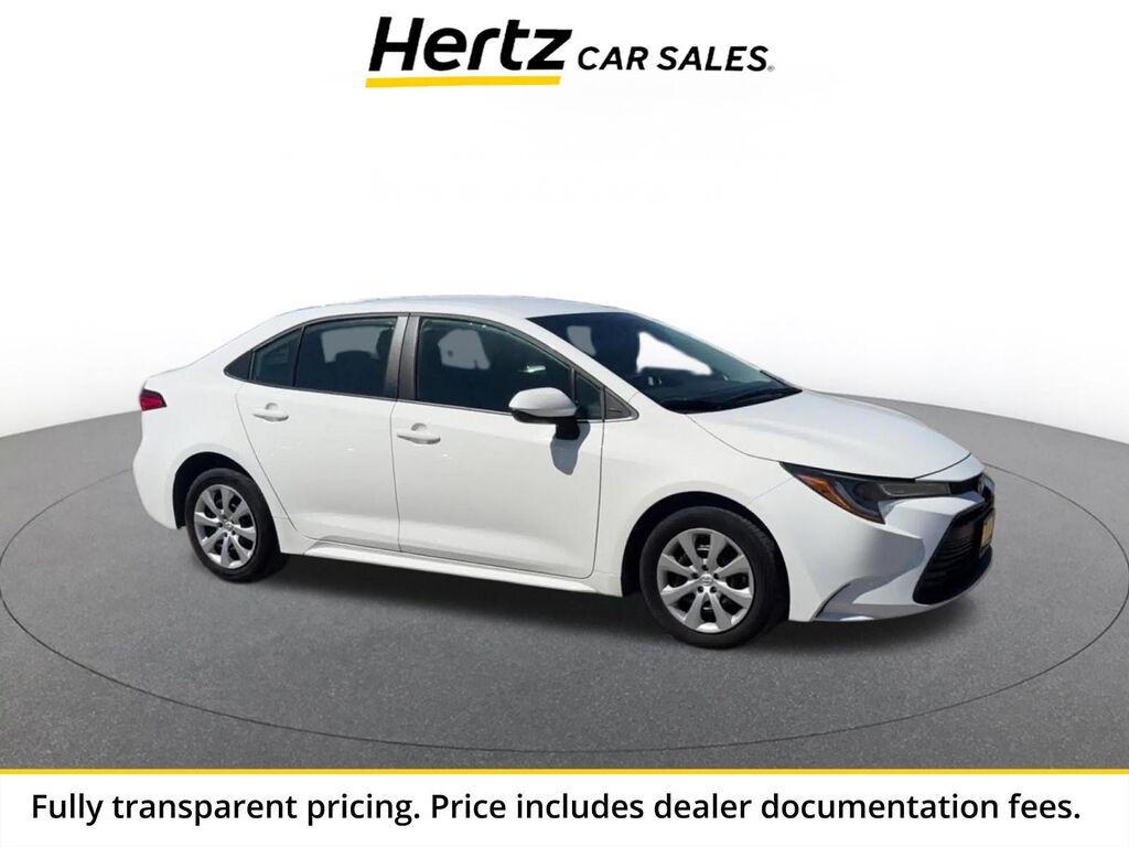 2025 Toyota Corolla LE — photo 1 of 1