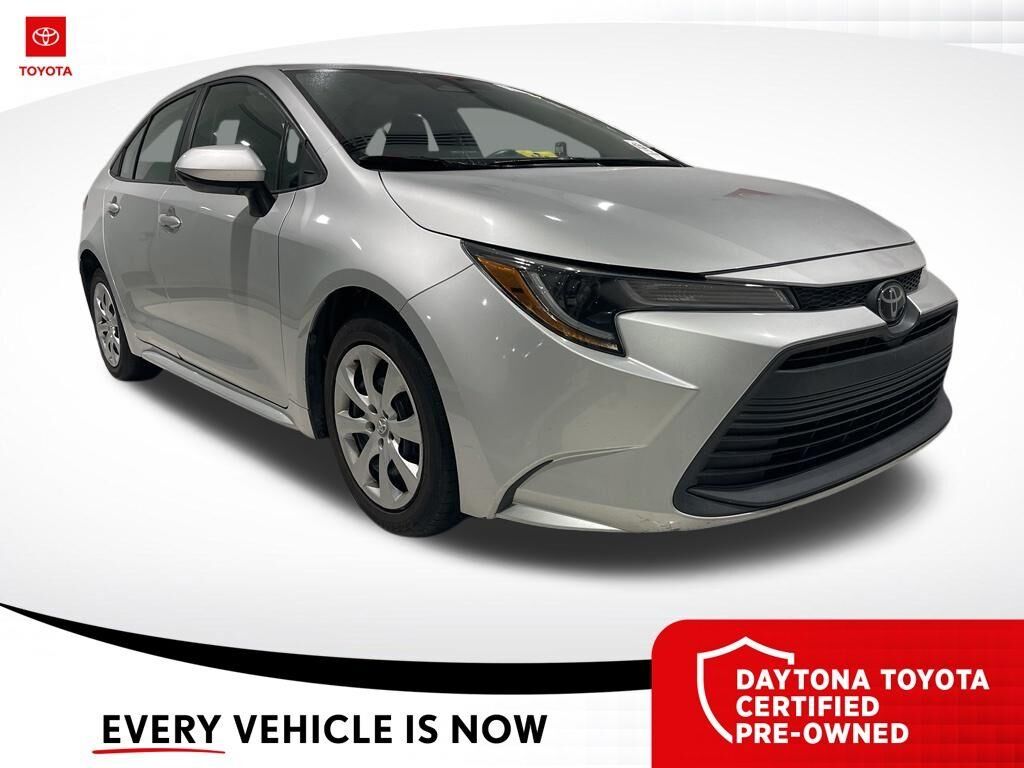 2023 Toyota Corolla LE — photo 1 of 9