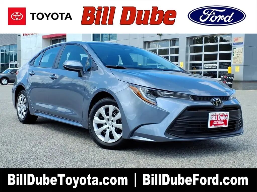 2024 Toyota Corolla LE — photo 1 of 13