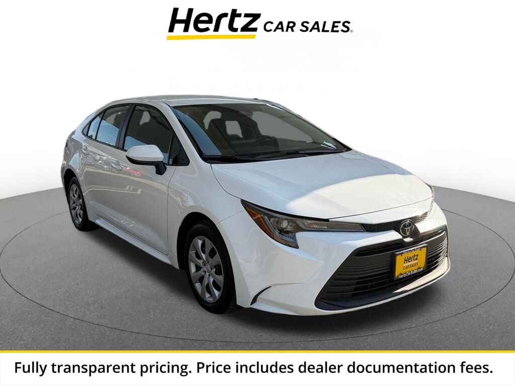 2025 Toyota Corolla LE — photo 1 of 13