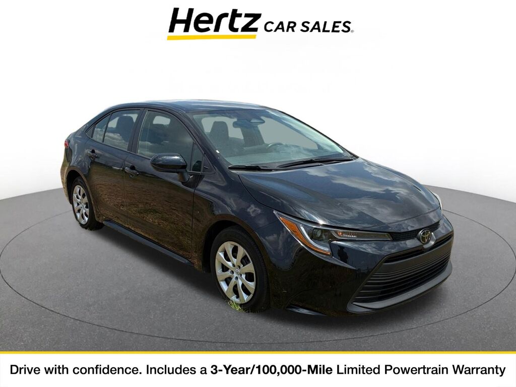 2025 Toyota Corolla LE — photo 1 of 4