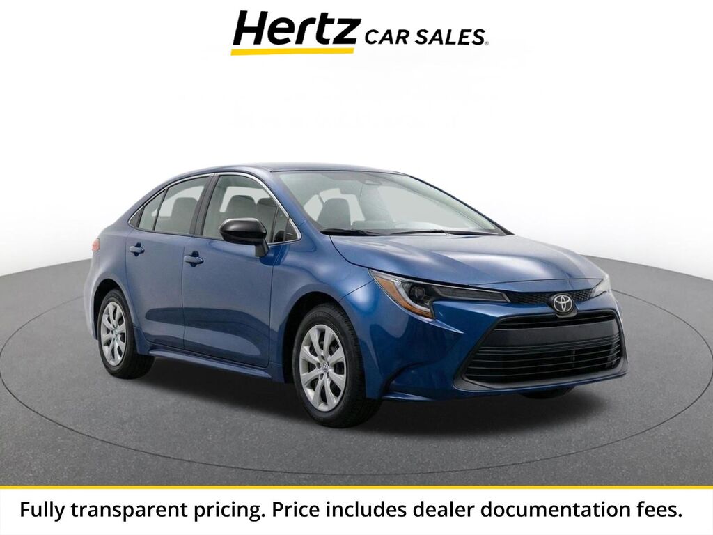 2025 Toyota Corolla LE — photo 1 of 1