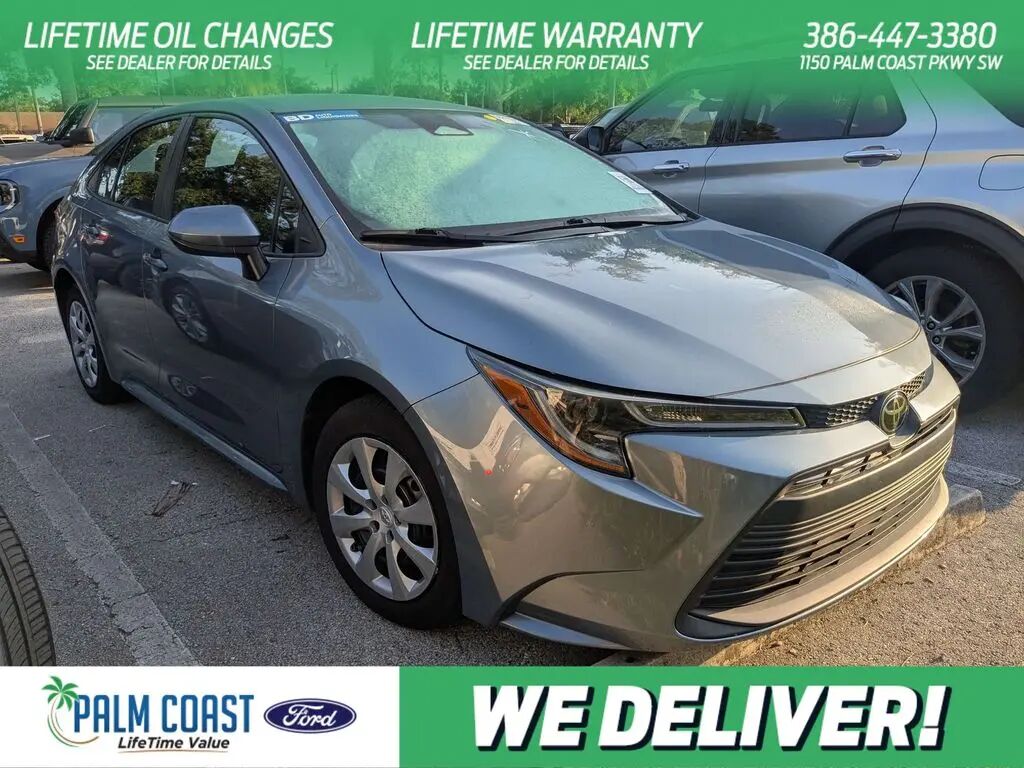 2023 Toyota Corolla LE — photo 1 of 1