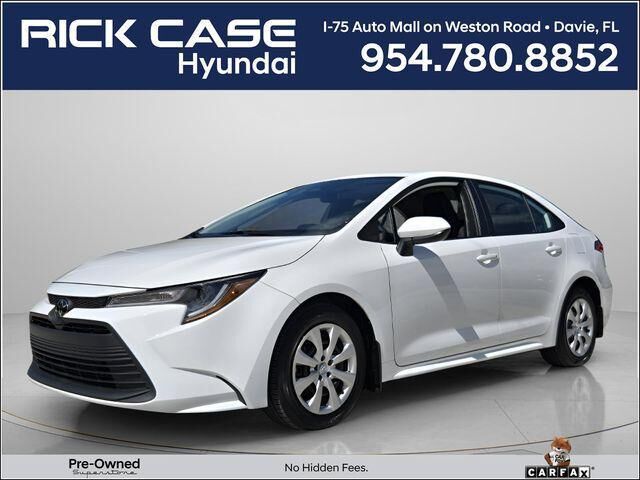2025 Toyota Corolla LE