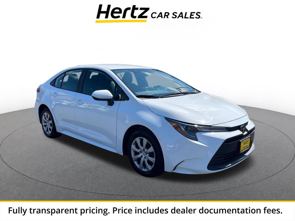2025 Toyota Corolla LE — photo 1 of 4