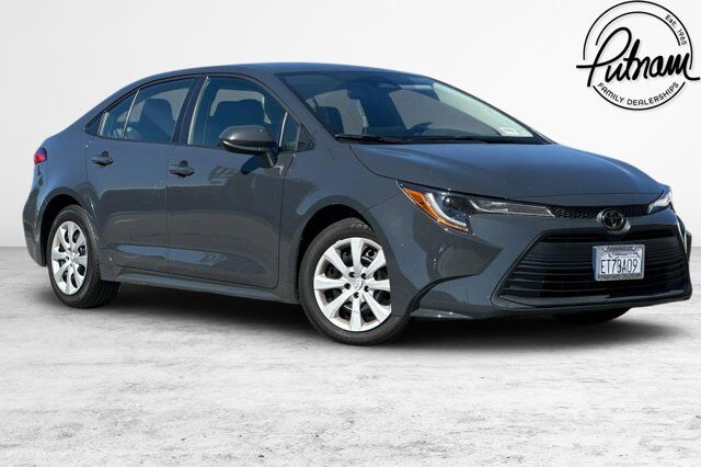 2024 Toyota Corolla LE — photo 1 of 13
